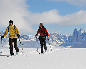 Ski- und Schneeschuhtour